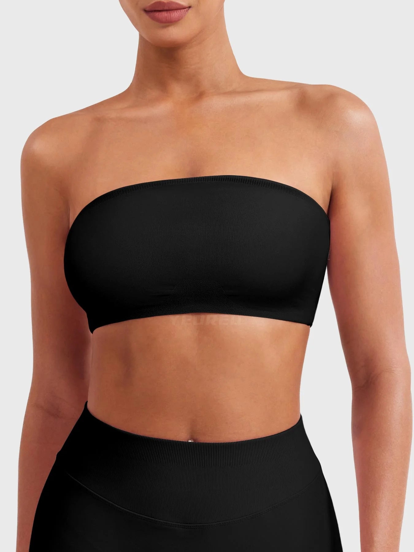 SAAVONI Bandeau Top – Sin Costuras