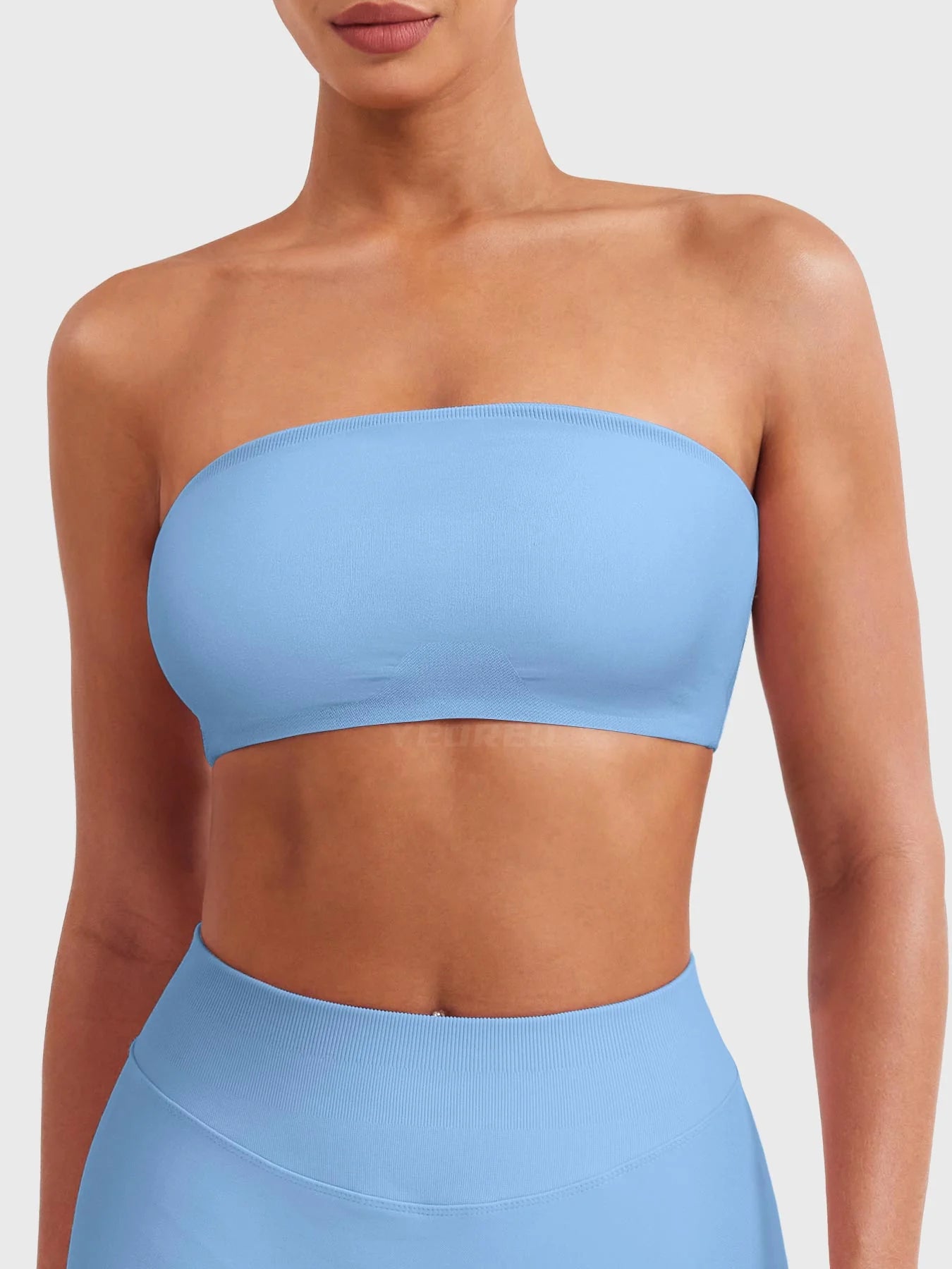 SAAVONI Bandeau Top – Sin Costuras